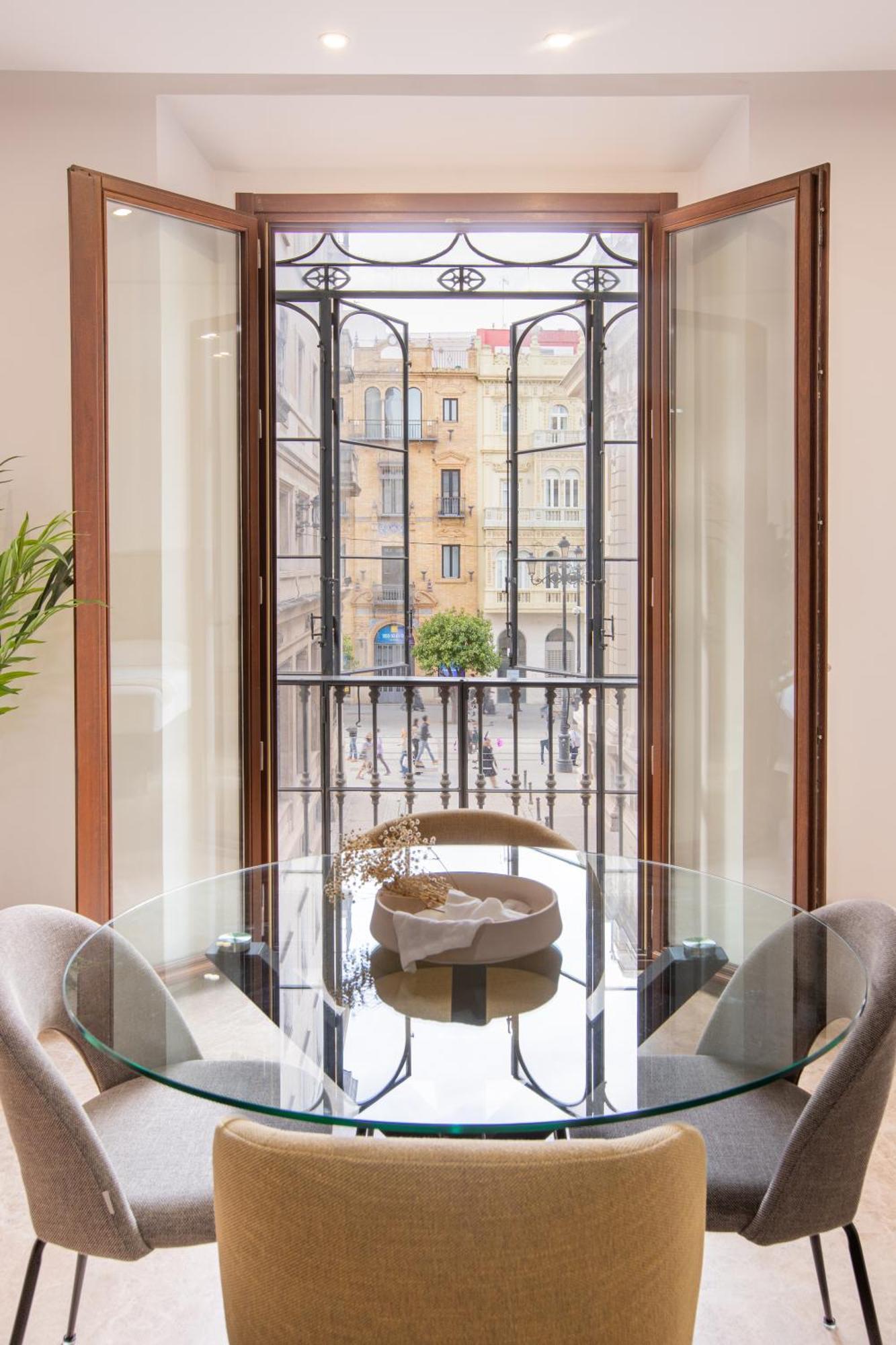 Lujoso Apartamento En Casco Antiguo De Sevilla Bagian luar foto